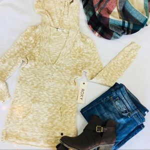 New With Tags! Roxy Pullover Hoodie Knit Sweater S